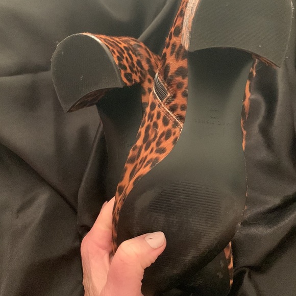Marc Fisher Leopard Half Boot Size 10M - Picture 6 of 8